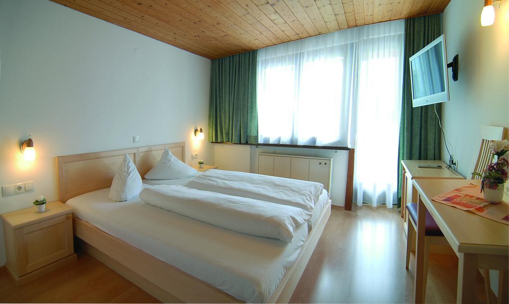 Gasthof Bad Sonnenberg Nüziders Oda fotoğraf